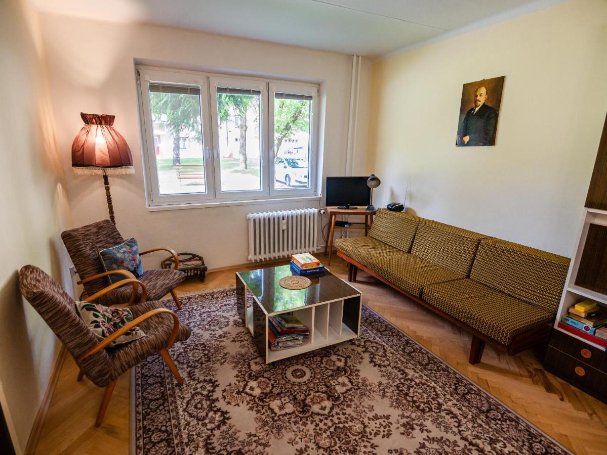 Retro Apartment Brezno Exterior photo